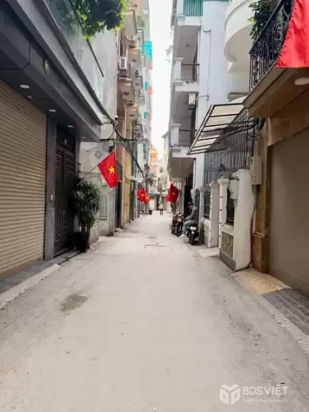 Tôn Đức Thắng - 16 tỷ - thoáng oto vào được, rẻ hơn khu vực xung quanh gần 2 tỷ lô góc