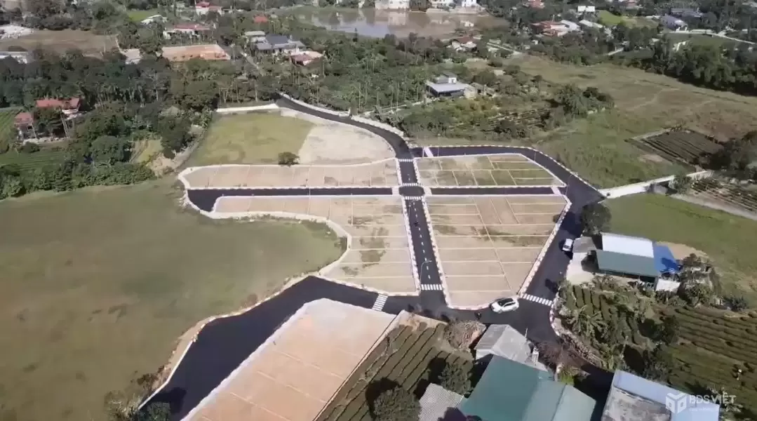 ???? hơn 300 triệu – mua lô này, chậm là mất (khu kcn đang bị gom sạch)