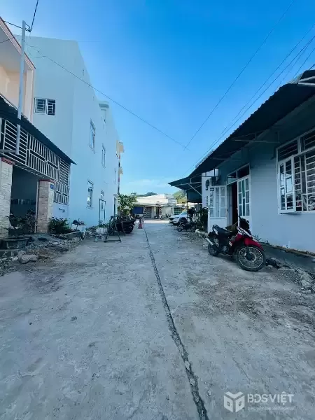 Đất Tặng Nhà Gác Lửng – Đường 7m Ô Tô – Gần Biển – 94m² – 4.6 Tỷ