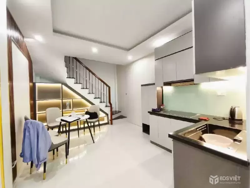 ???? CHÍNH CHỦ BÁN NHÀ CHÙA BỘC – DIỆN TÍCH  40M – 5 TẦNG – LÔ GÓC – 13.2 TỶ