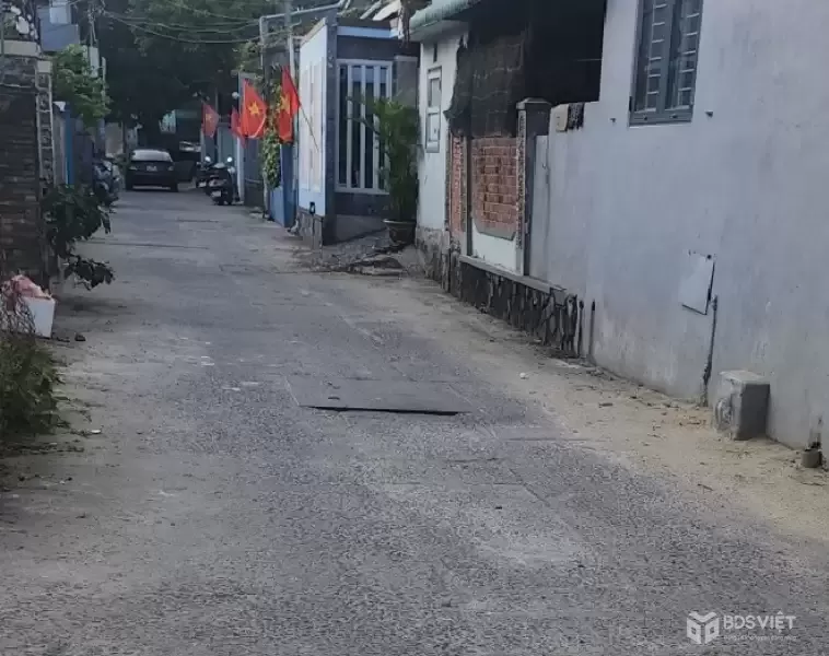 ♥ Kiệt Ô tô Nguyễn Nhàn, gần đường lớn, 118m2, ngang 7m, móng băng, nhỉnh 4 tỷ