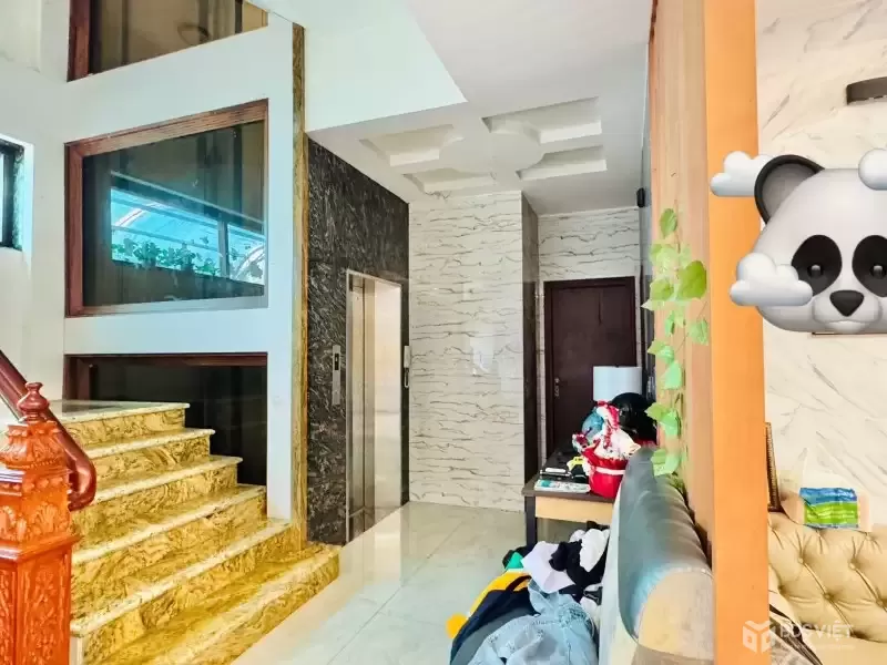 Bán Biệt Thự Triệu Đô Linh Đông Thủ Đức - 450m² - Ngang 18m - 5 Tầng Có Thang Máy - Giá 33 Tỷ