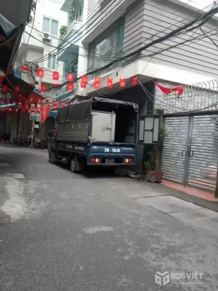 Bán nhà Định Công 40m2, mới xây, 6 tầng thang máy, đầy đủ nội thất, SĐCC chỉ nhỉnh 8 tỷ