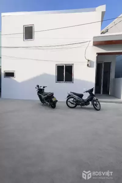 ♥ Góc kiệt Trưng Nữ Vương, ~50m2, 2 tầng, 3PN, Full Nội Thất, Sân Rộng, 4.1 tỷ