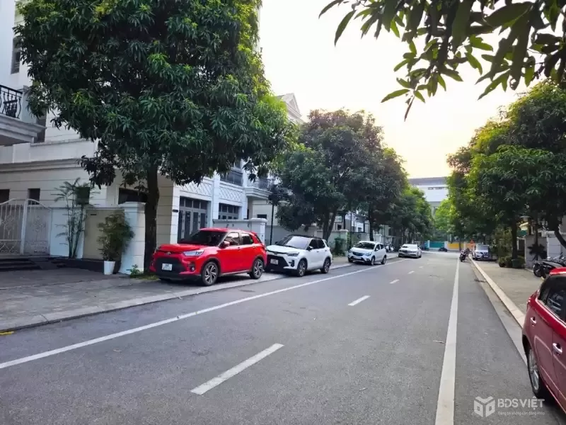 BÁN BIỆT THỰ VINHOMES RIVERSIDE 176M2 - ĐẲNG CẤP GIỚI TINH HOA - QUỸ CĂN KHAN HIẾM [0372311369]