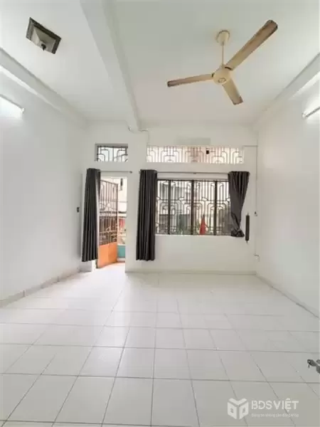 Nhà Đường Lê Văn Sỹ Phường 13 Quận Phú Nhuận.