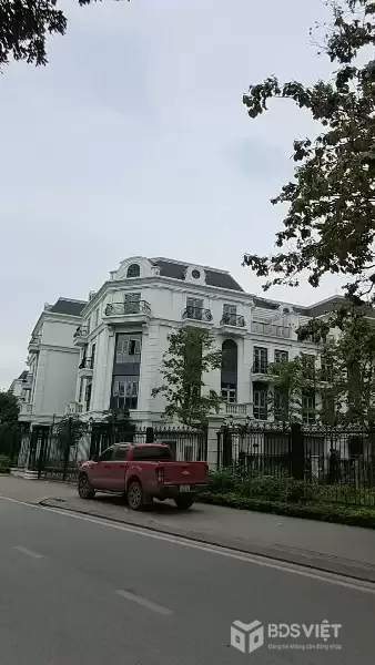 [SUẤT NGOẠI GIAO DUY NHẤT] – KIỆT TÁC TÂN CỔ ĐIỂN PHÁP GIỮA LÒNG ELEGANT PARK VILLA THẠCH BÀN 110M2 ~ 30 Tỷ