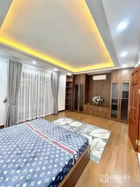 phan kế bính 35m x5 tầng x MT 5m7 giá 10,8 tỷ nhà đẹp,full nội thất