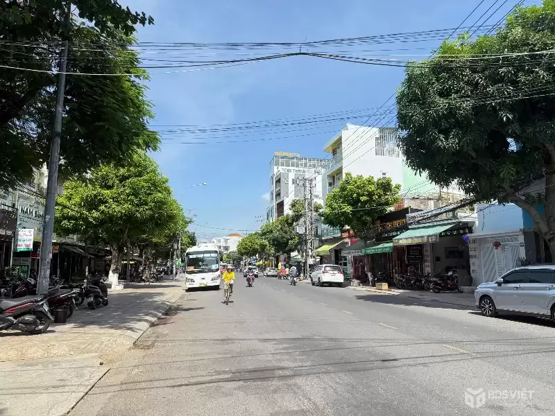 Nhà Góc Gần Biển 500m – 143m² – Dòng Tiền 25tr/th – 22.9 Tỷ