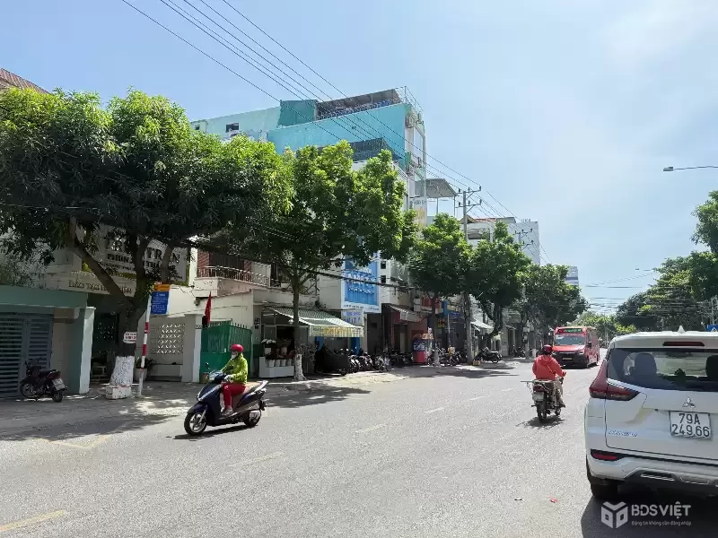 Nhà Góc Gần Biển 500m – 143m² – Dòng Tiền 25tr/th – 22.9 Tỷ