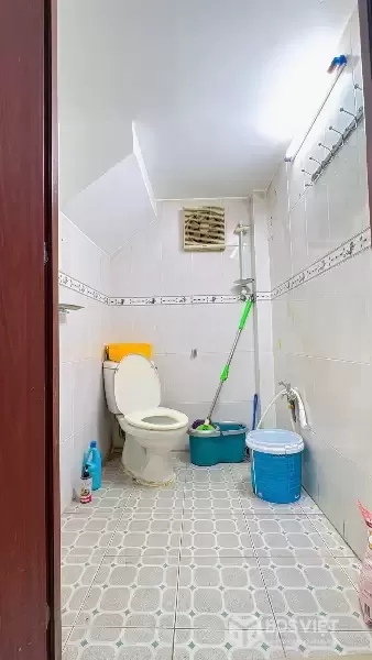 Nhà 3 lầu hẻm Âu Dương Lân, P.Chánh Hưng – hoàn công đầy đủ