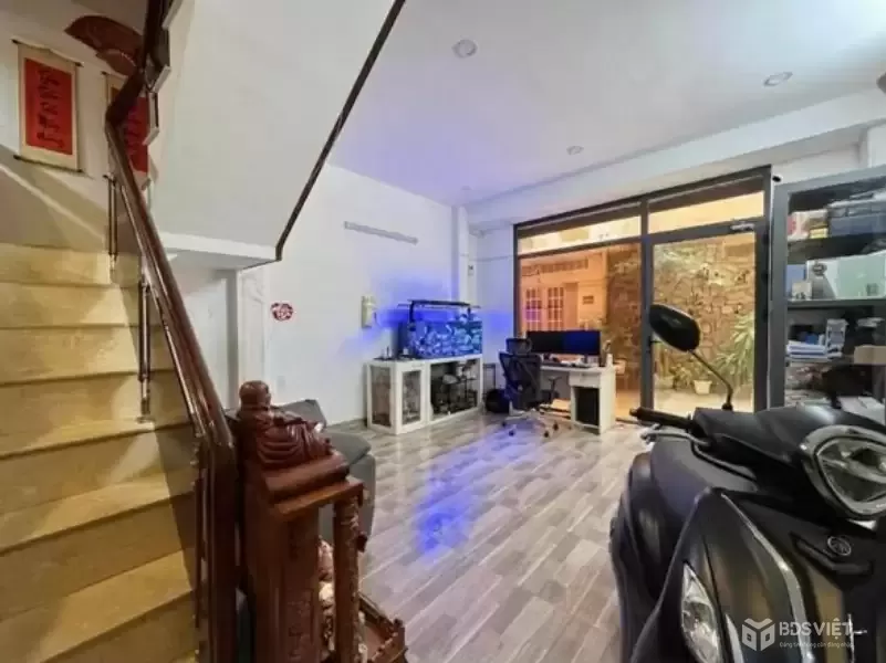 Nhà Đường Lê Quang Định Phường 11 Cũ Quận Bình Thạnh.