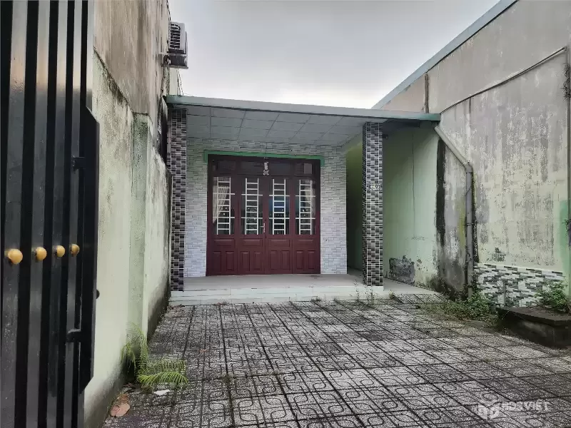 Ngân hàng thanh lý nhà ngang 5m, DT 177.3m2, 2PN 1 bếp, Thuận An, Bình Dương