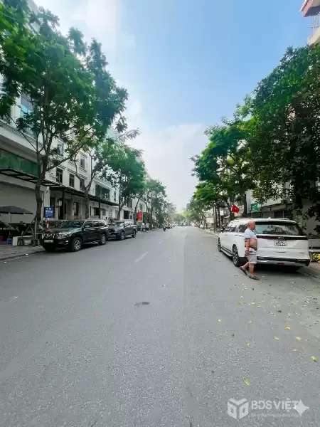 BÁN BIỆT THỰ  BỒ ĐỀ - 110M2 - 5 TẦNG THANG MÁY - KINH DOANH ĐỈNH - NHÔ 40 TỶ [0372311369]