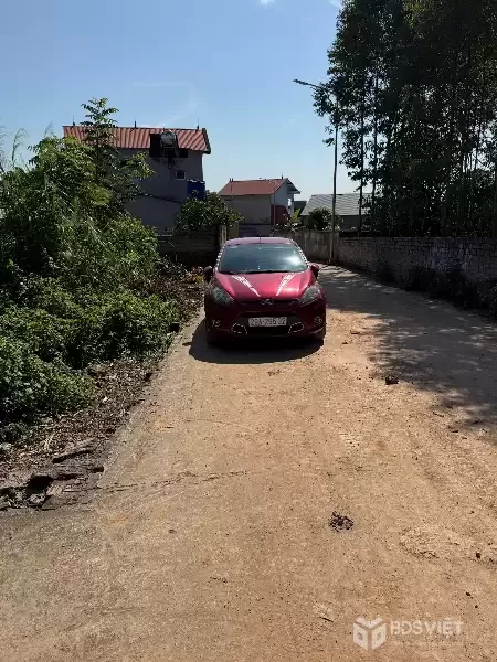 Bán đất Thượng Tùng, Yên Dũng, Bắc Giang. 106m2- Mt 6,3m. đường ô tô. giá 890 triệu