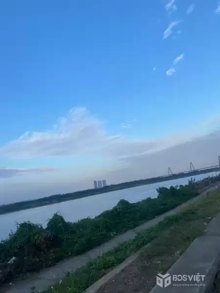 Bán 187m2 đất mặt đường An Dương Vương nhìn trực diện ra sông hồng giá 216 triêu/m2