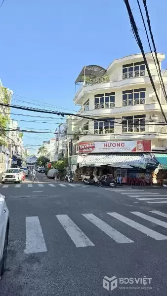 Nhà 3 Tầng MT Nguyễn Hữu Huân – 5PN – Gần Biển – 7.8 Tỷ