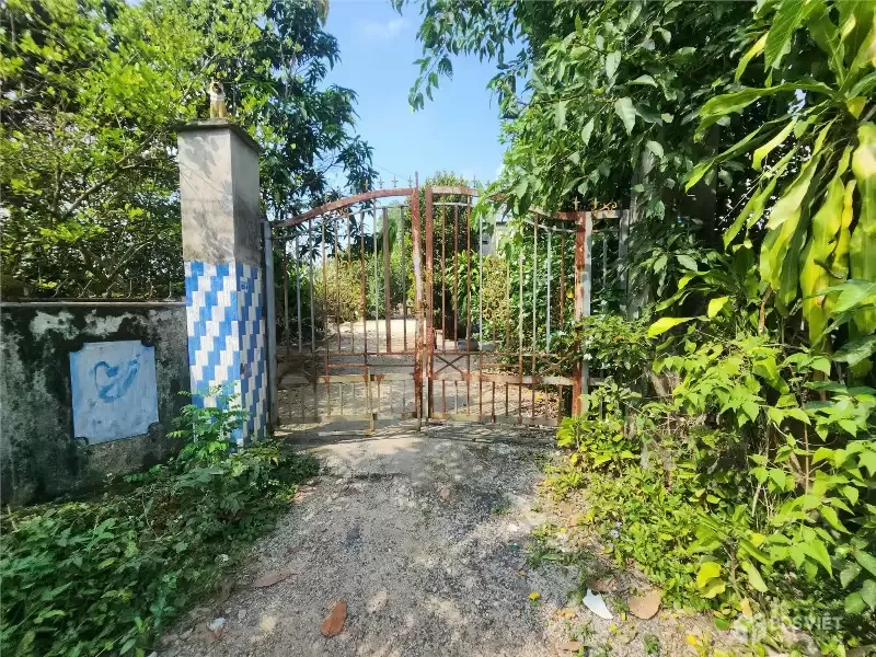 NGÂN HÀNG THANH LÝ NHÀ MT 12M, ĐƯỜNG NHỰA 8M, DT 1116M2, PHÚ GIÁO BD