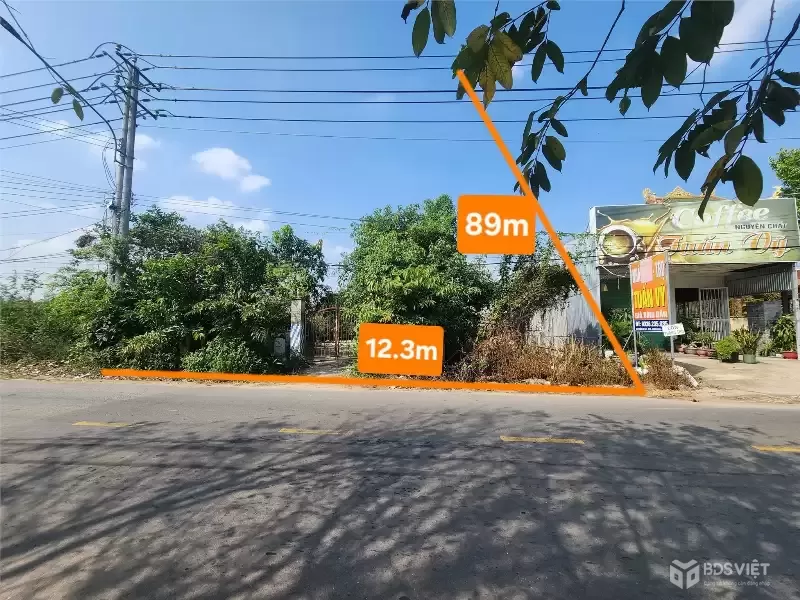 NGÂN HÀNG THANH LÝ NHÀ MT 12M, ĐƯỜNG NHỰA 8M, DT 1116M2, PHÚ GIÁO BD