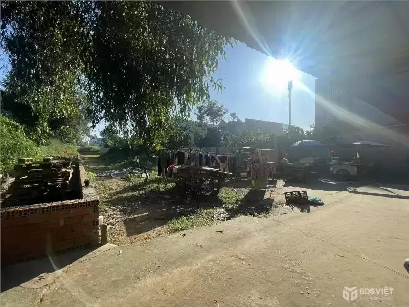 NGÂN HÀNG THANH LÝ GẤP ĐẤT SẴN THỔ, NGANG 16M, DT 528.8M2, GIÁ 2.462 TỶ