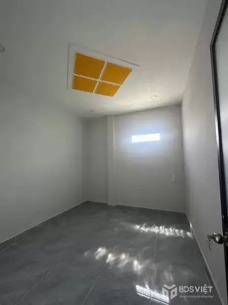 Bán nhà mặt tiền Long Hòa-Phước Vân, xã Phước Vân dt 115m2 , 1 lửng , 3pn,2wc giá 2,25 tỷ