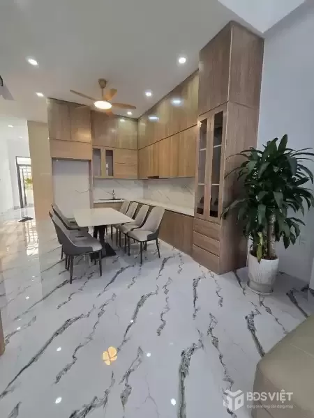 Bán 2 nhà mới xây Phước Vân dt 115m2 , 1 lầu,4pn,3wc hướng Đông Bắc giá 2,75 tỷ / căn