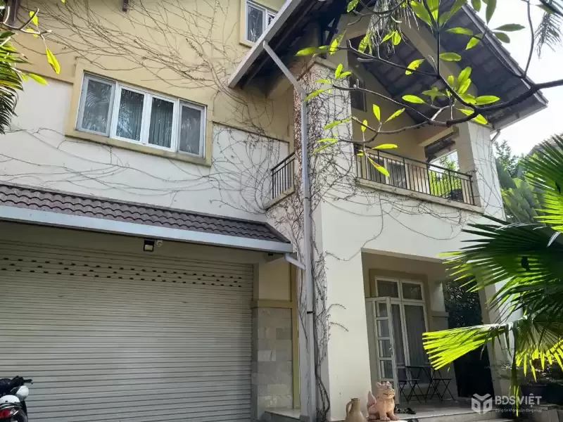 Biệt thự 651m2 - 2 mặt tiền - Compound Nguyễn Văn Hưởng, Thảo Điền 1 - 3 tầng - 110 tỷ