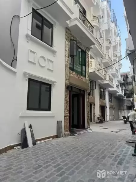 TÔN ĐỨC THẮNG 18 TỶ - 7 TẦNG THANG MÁY - OTO NGỦ TRONG NHÀ CĂN GÓC CUỐI CÙNG