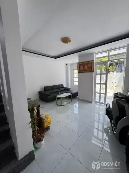 Nhà Vĩnh Thạnh – 2 Mặt Tiền – Ô Tô Ra Vào – Giá Mềm