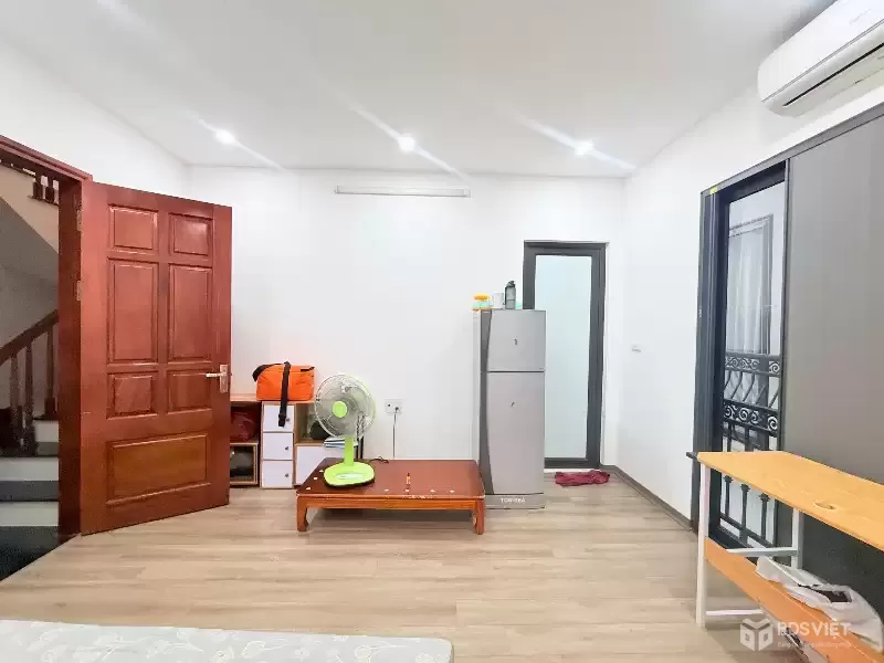 Bán Nhà Phan Kế Bính 33m2.  5 tầng. mặt tiền 5.5m. Giá 10.5 tỷ Ba Đình Hà Nội