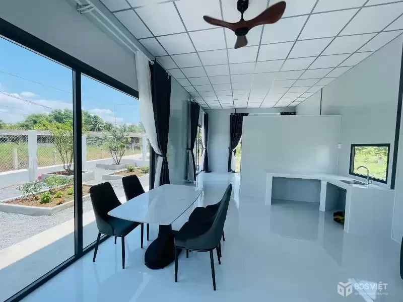 Bán nhà vườn mt đường Nguyễn Thị Tầm, Bình Lãng, Tân Trụ dt 166m2 full thổ giá 1,11 tỷ