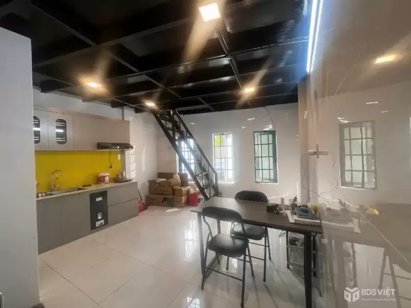 ♥ MT Kinh Doanh đường 5.5m lề 3m, gần Ông Ích Khiêm, 3 tầng, 3.x tỷ