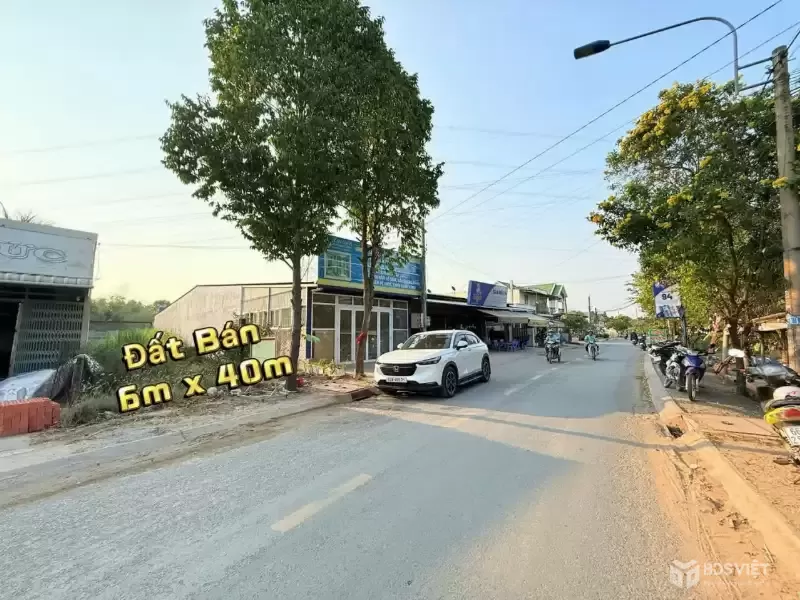 Bán đất thổ cư mt Nguyễn Văn Nhâm, xã Thanh Phú dt 235m2 giá 4,8 tỷ