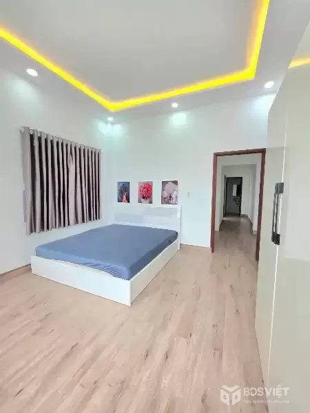 Mặt Tiền Chính Kinh Doanh 4 Tỷ 86 - SHR Gốc 2 Mặt Tiền 4