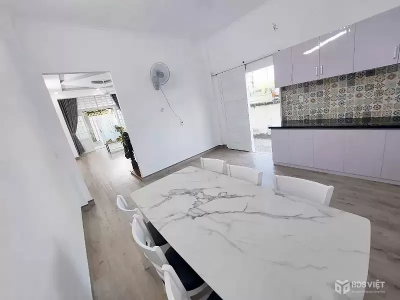 Mặt Tiền Chính Kinh Doanh 4 Tỷ 86 - SHR Gốc 2 Mặt Tiền 4