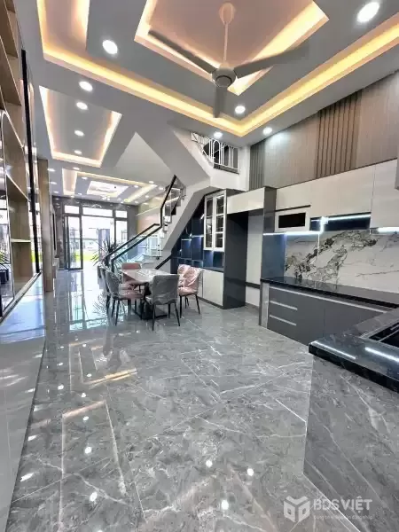 Nhà phố 4 tầng DT lớn 125m² – Vị trí đẹp ngay trung tâm Thạnh Xuân (Q.12)