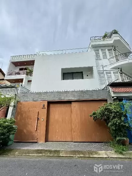 Giảm 3 tỷ bán nhanh biệt thự Thảo Điền - Khu dân cư cao cấp - Đường 6m - Sẵn HĐT - Từ 35 tỷ