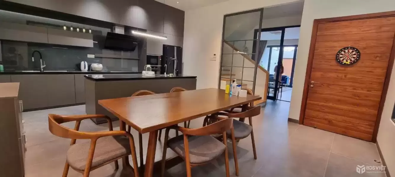 Giảm 3 tỷ bán nhanh biệt thự Thảo Điền - Khu dân cư cao cấp - Đường 6m - Sẵn HĐT - Từ 35 tỷ