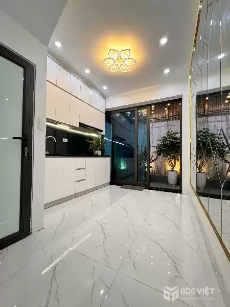 8 TỶ CÓ NGAY HỘ KHẨU ĐỐNG ĐA - NHÀ ĐẸP 40M2, 4 NGỦ. CHỦ BÁN GẤP