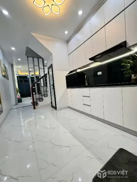 8 TỶ CÓ NGAY HỘ KHẨU ĐỐNG ĐA - NHÀ ĐẸP 40M2, 4 NGỦ. CHỦ BÁN GẤP