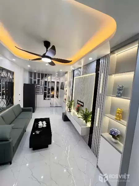 8 TỶ CÓ NGAY HỘ KHẨU ĐỐNG ĐA - NHÀ ĐẸP 40M2, 4 NGỦ. CHỦ BÁN GẤP