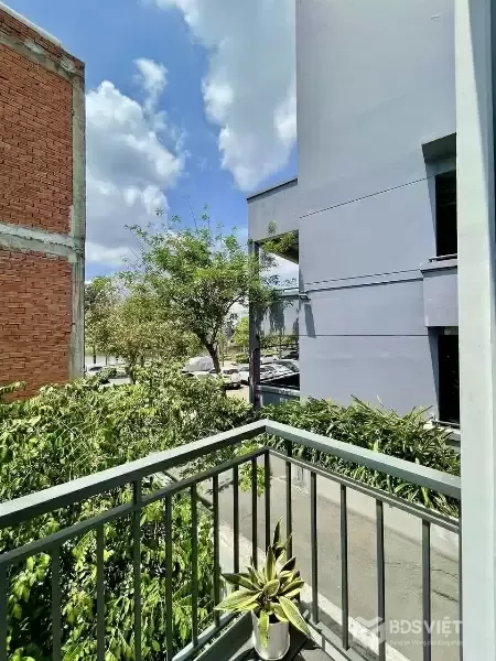 QUẬN 7 -  HUỲNH TẤN PHÁT – CĂN HỘ DỊCH VỤ 4 TẦNG – DÒNG TIỀN 60TR/TH – 87M² – 8.7 TỶ