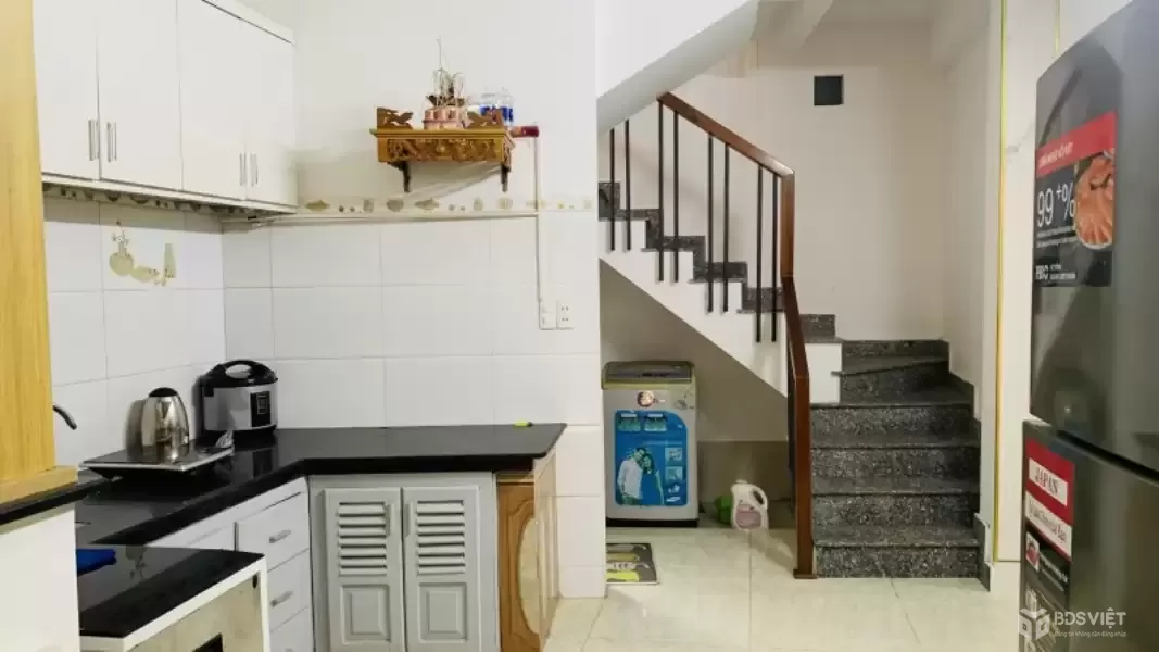 ♥ Nhà Kiệt Điện Biên Phủ, 76m2, ngang 8m,  2 tầng, 3PN, thoáng đẹp, 4.5x tỷ