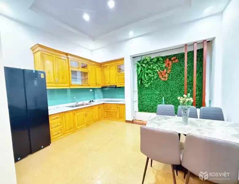 nguyễn khánh toàn 50m x6 tầng 14,860 tỷ nhà đẹp,cách ô tô 20m,kinh doanh