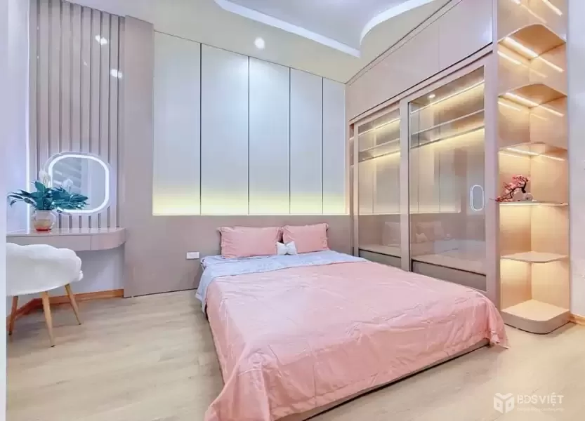nguyễn khánh toàn 50m x6 tầng 14,860 tỷ nhà đẹp,cách ô tô 20m,kinh doanh