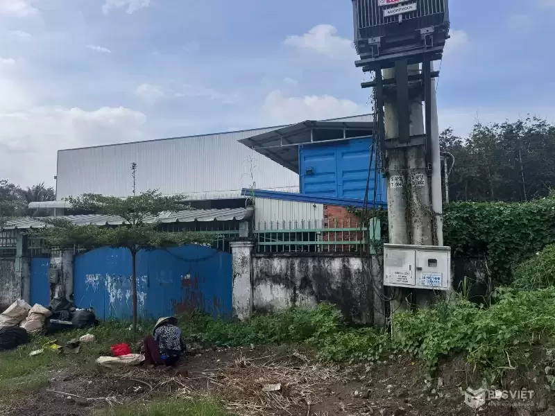 Bán nhà xưởng xã Nhuận Đức, Củ Chi tdt 7000m2 ( 3060m2 thổ ) giá 40 tỷ