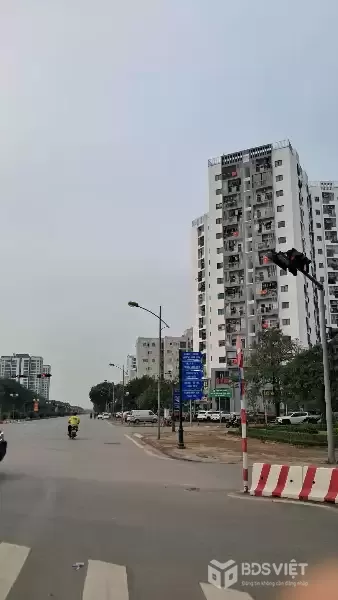 BÁN ĐẤT KHU ĐÔ THỊ VIỆT HƯNG 52M2- MẶT ĐƯỜNG 25M- VIEW THOÁNG 1x TỶ.[0372311369]