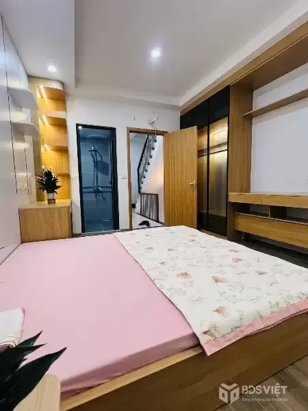 NHÀ ĐẸP – 5 TẦNG – NGÕ GẦN PHỐ – Ở NGAY –NHỈNH 8 TỶ GIÁ TỐT ????