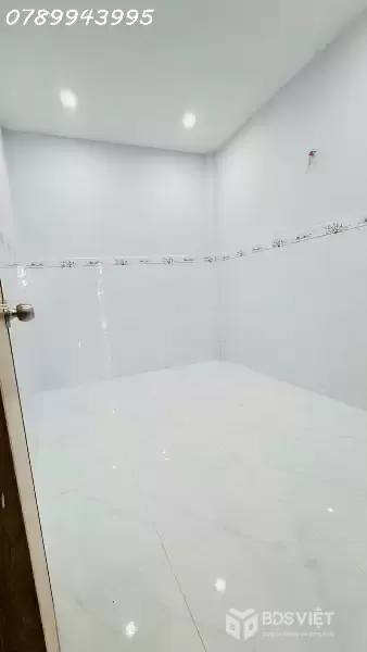 Bán nhà quận 3 Cách mạng tháng 8 gần ga metro, 33m, 2PN mới, giá nhỉnh 3 tỷ