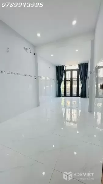 Bán nhà quận 3 Cách mạng tháng 8 gần ga metro, 33m, 2PN mới, giá nhỉnh 3 tỷ
